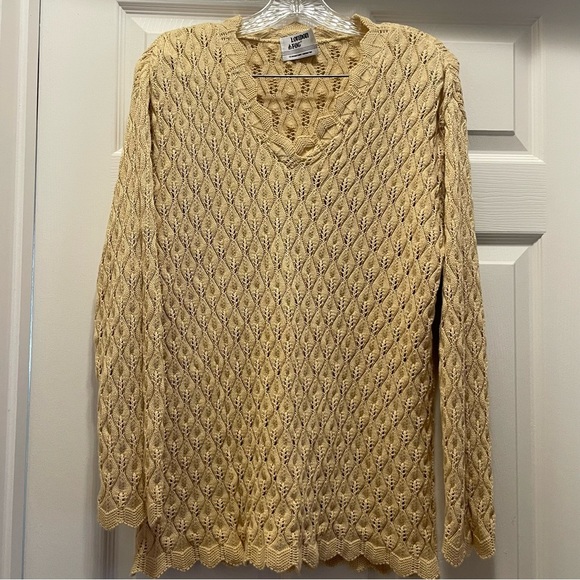 Vintage London Fog Cream Beige Cable Knit Sweater Scalloped Hem Size XL - Picture 1 of 4